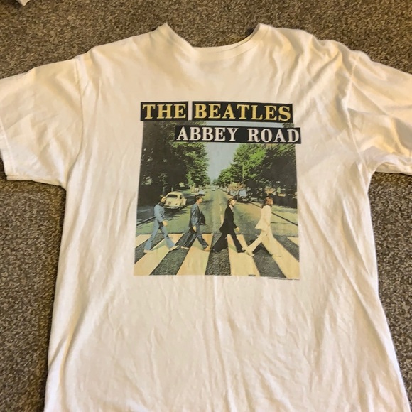 Junk Food Clothing Tops - Junk food Beatles T-shirt size med